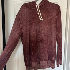 Red burnout hoodie (XL)